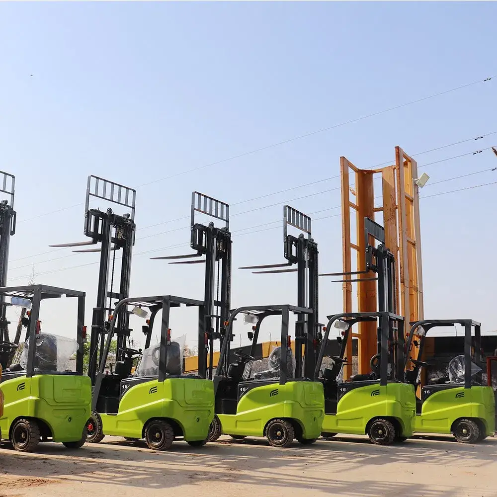 Forklifts Built for Warehouses, Construction, and Industrial Use Forklifts Built for Warehouses, Construction, and Industrial Use